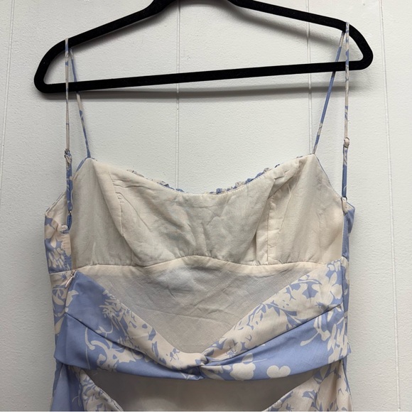 Billy J Margie Floral Midi Dress - Picture 5 of 10